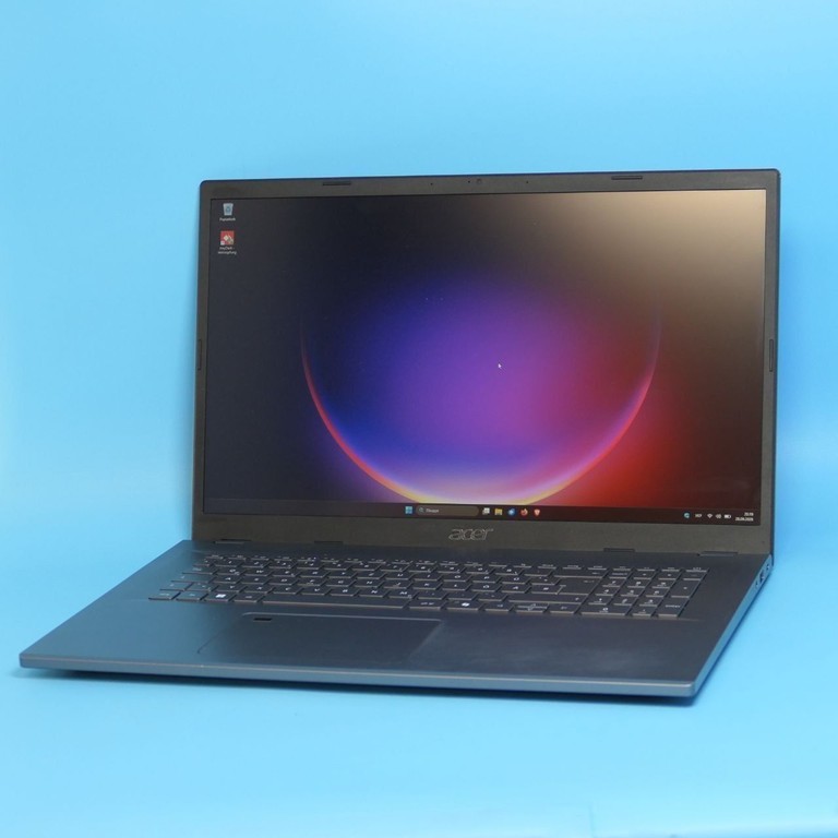 Купити Acer Aspire 17 (17.3" Full HD IPS / Intel Core 5 / 16GB DDR5 / 512GB SSD) Б/У