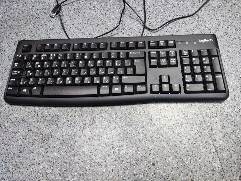 Дешиво Logitech k120 с ломбарда