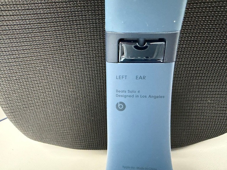 Оголошення Beats Solo 4 Slate Blue (MUW43) Б/У