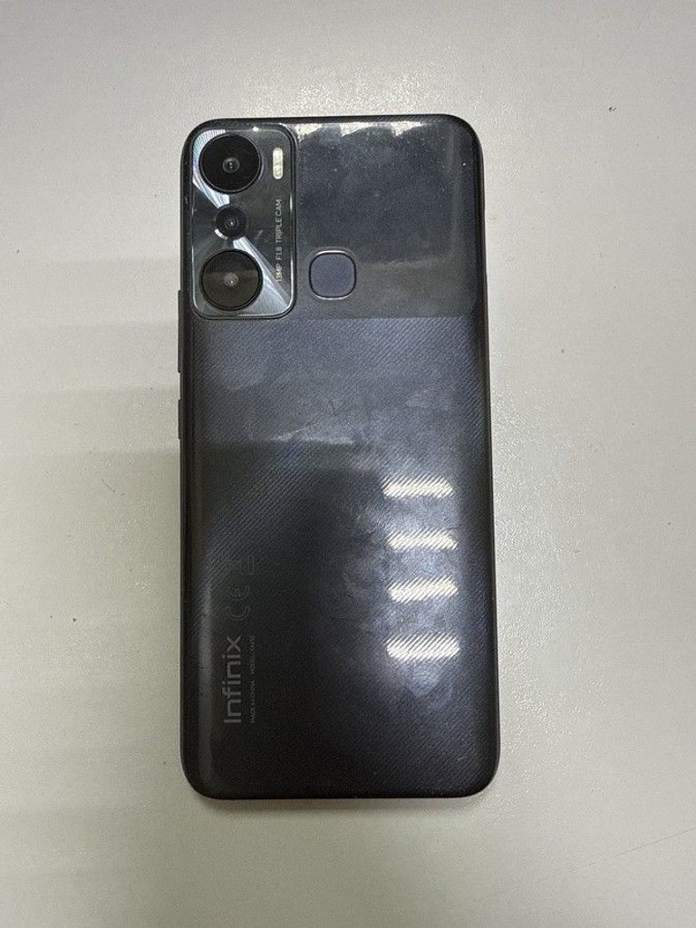 Дешево Infinix hot 20i 4/64gb з ломбарду
