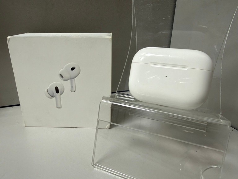 Объявление Apple airpods pro 2nd generation with magsafe charging case usb-c Б/У