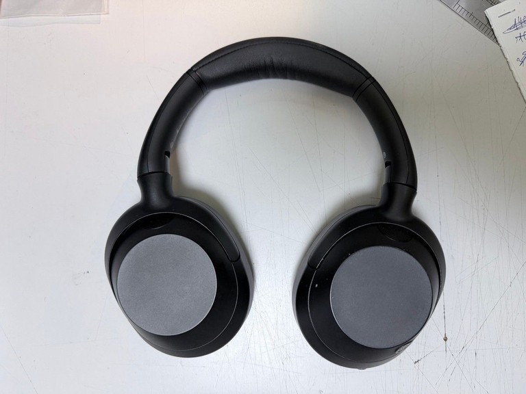 Купить Sony ult wear Б/У