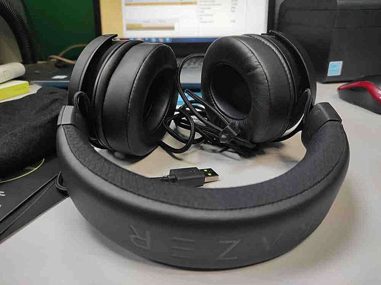 Дешиво Razer Kraken V3 Pro (RZ04-03460100-R3M1) с ломбарда
