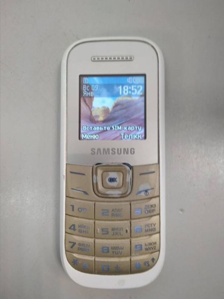 Купити Samsung e1200 Б/У