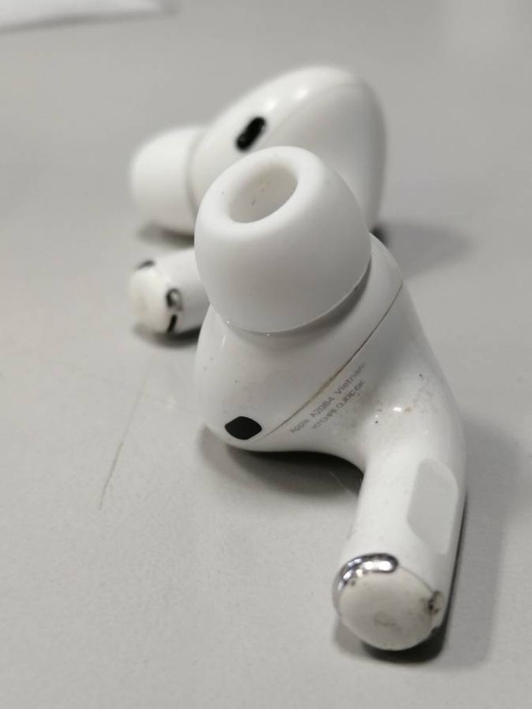 Apple AirPods Pro (MWP22)