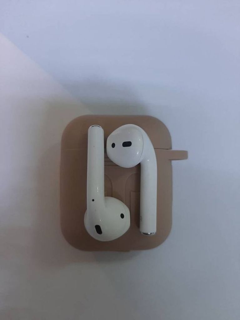 Купити Apple airpods 2 gen a1602.a2032+a2031 2019г. Б/У