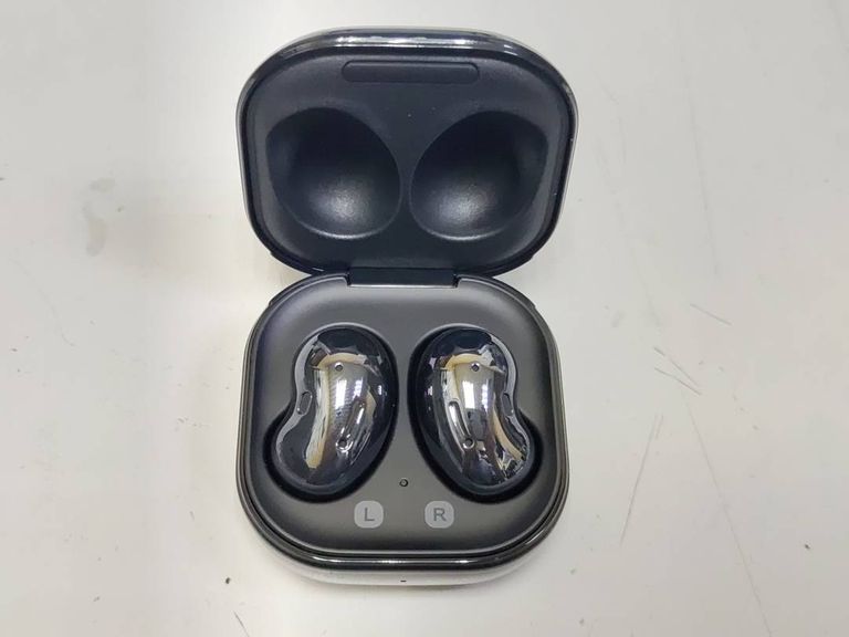 Samsung galaxy buds live