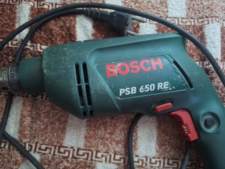 Bosch psb 650 re