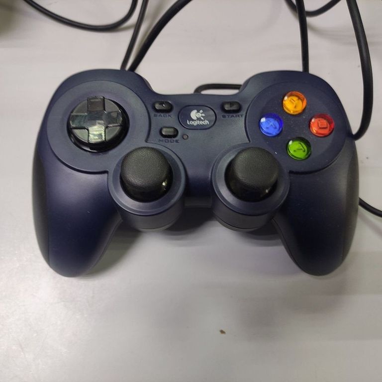 Купити Logitech Gamepad F310 Б/У