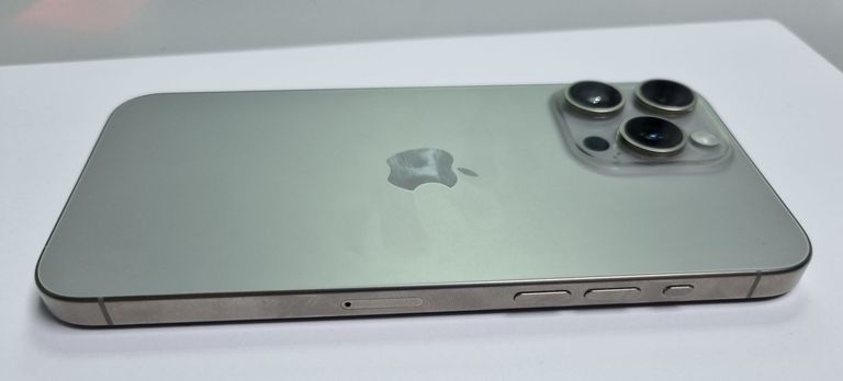 Apple iphone 15 pro max 256gb Код:01-200521559. Изображение 6