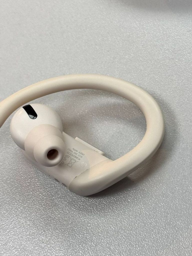 Apple powerbeats pro a2078 Код:01-200490399. Изображение 5