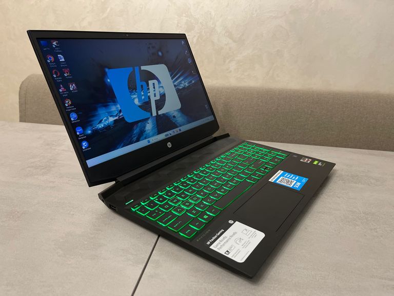 Дешево HP Pavilion 15-ec1073dx з ломбарду