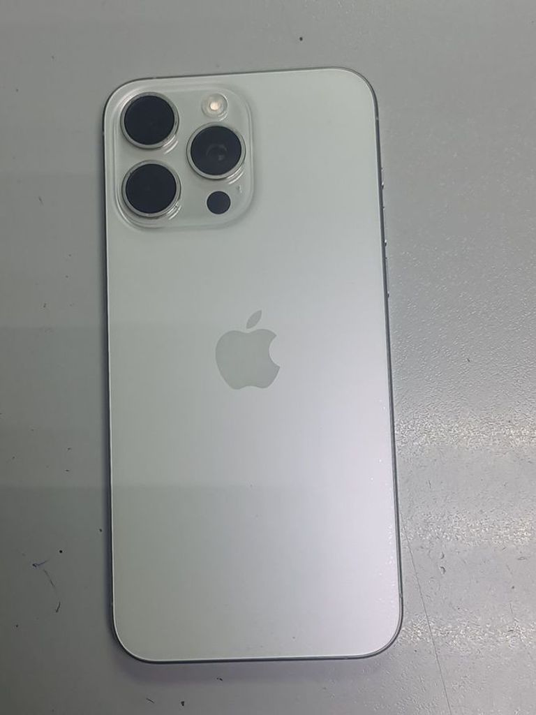 Apple iphone 15 pro max 256gb Код:01-200606794. Изображение 6