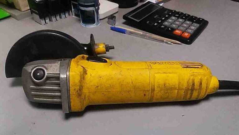 Оголошення DeWALT D28139 Б/У