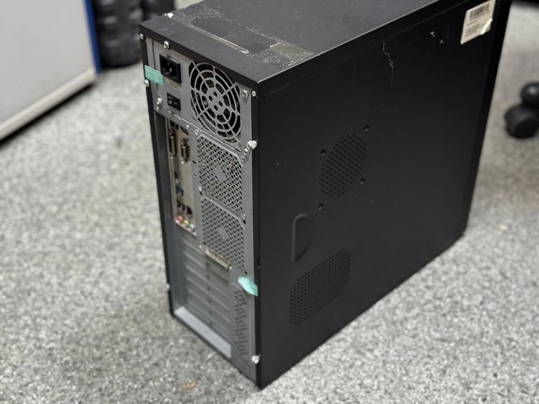 Дешиво Пк intel core i3-8100/ram 4 gb/hdd 1000 gb/ssd відсутній/інтегрована с ломбарда