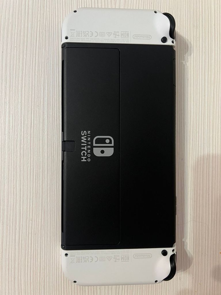 Nintendo Switch OLED with White Joy-Con (045496453435) Код:null. Зображення 4