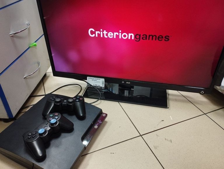 Sony ps 3 slim 320gb Код:01-200742819. Изображение 6