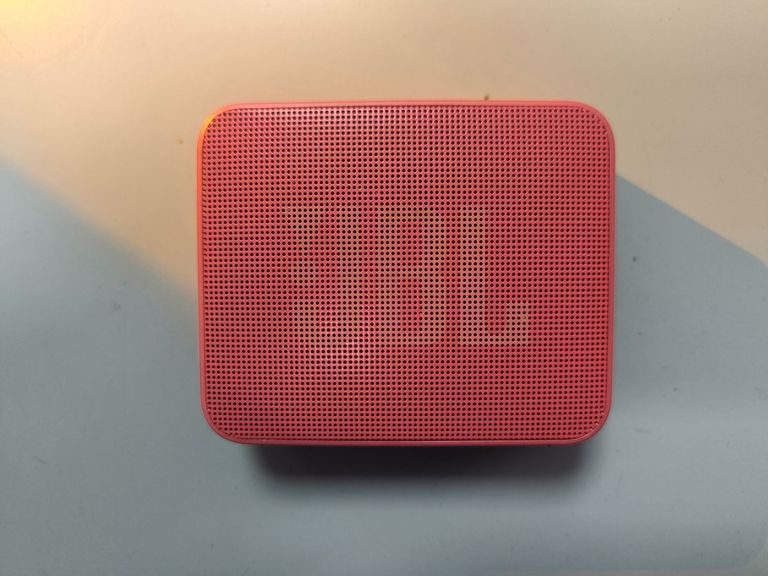 Объявление Jbl go essential Б/У