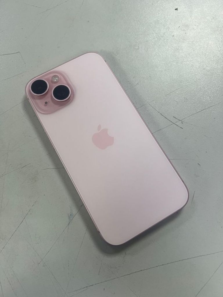 Оголошення Apple iPhone 15 128GB Green Б/У