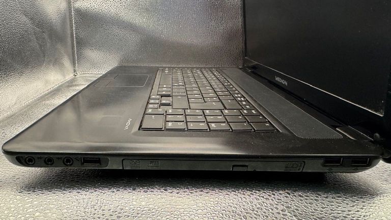 Medion 17/core i3 380m ddr3/8gb ddr3/hdd 750 gb/ssd *відсутній/*інтегрована Код:01-200778241. Изображение 7