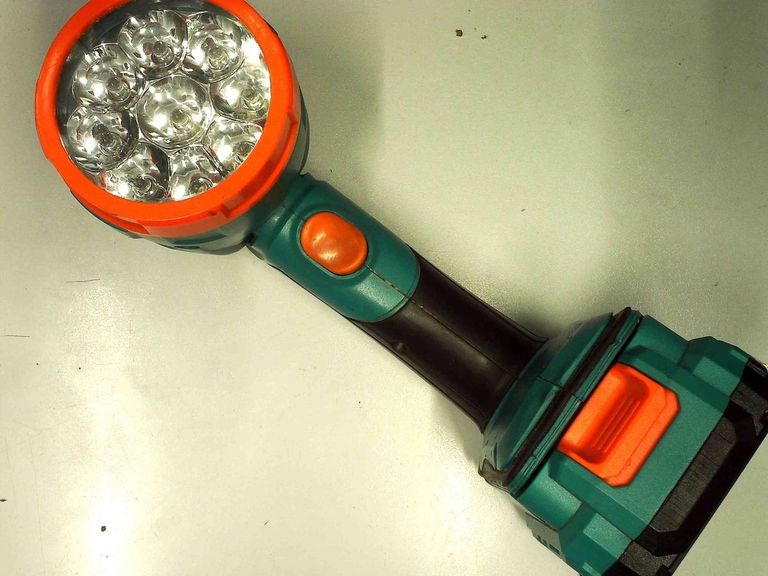 Дешиво Sturm ll8320cl 1акб 20v зп с ломбарда