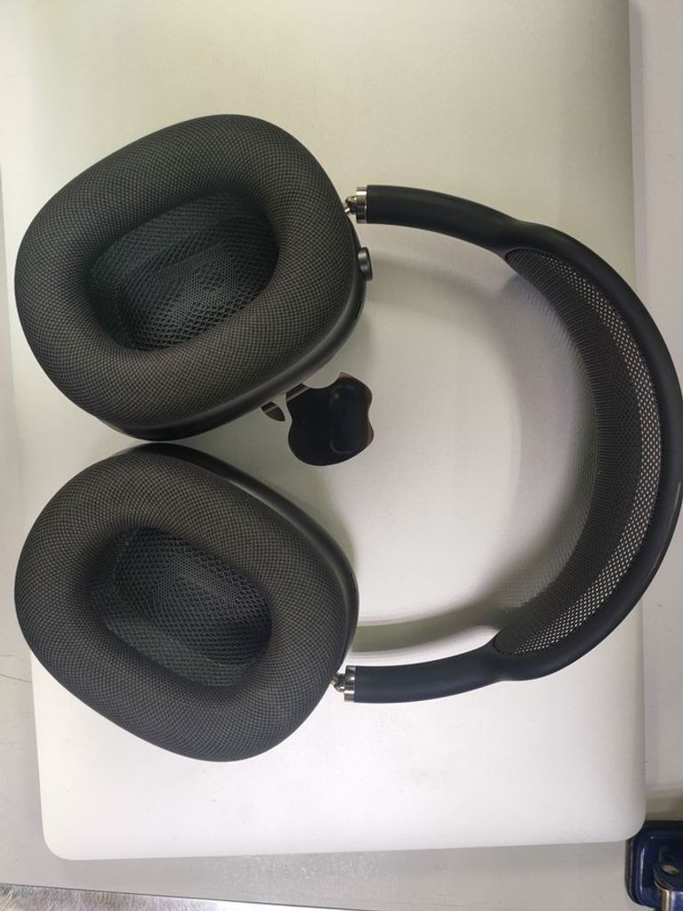 Объявление Apple airpods max Б/У