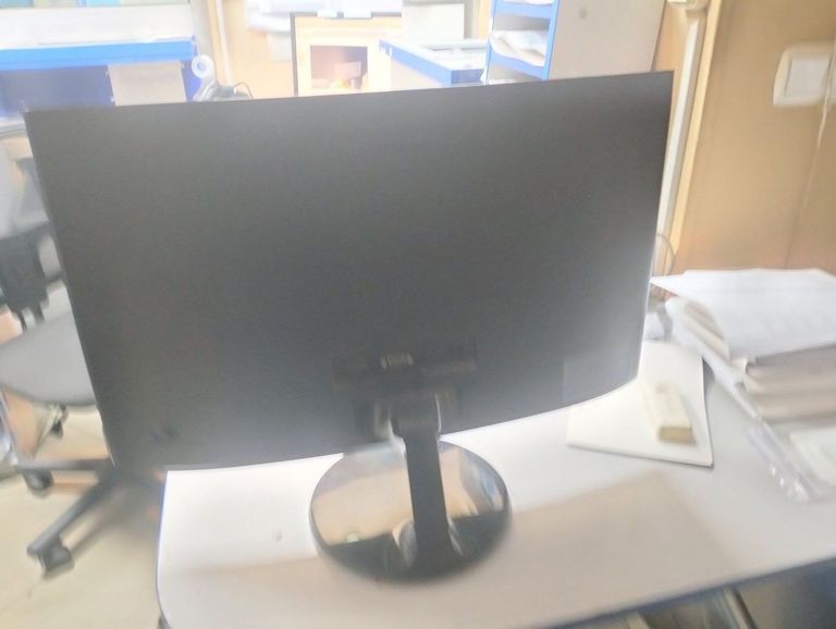 Дешиво Samsung c24f390f (lc24f390fhixci) с ломбарда