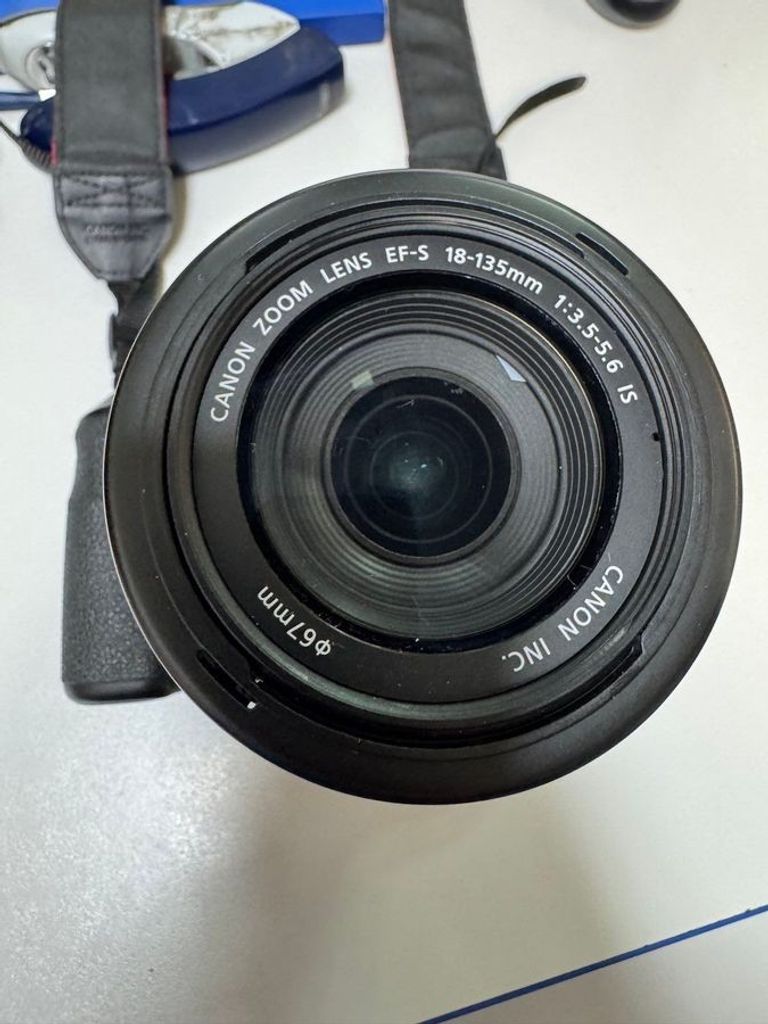 Купить Canon eos 60d / ef-s 18-135mm 1:3.5-5.6 is Б/У