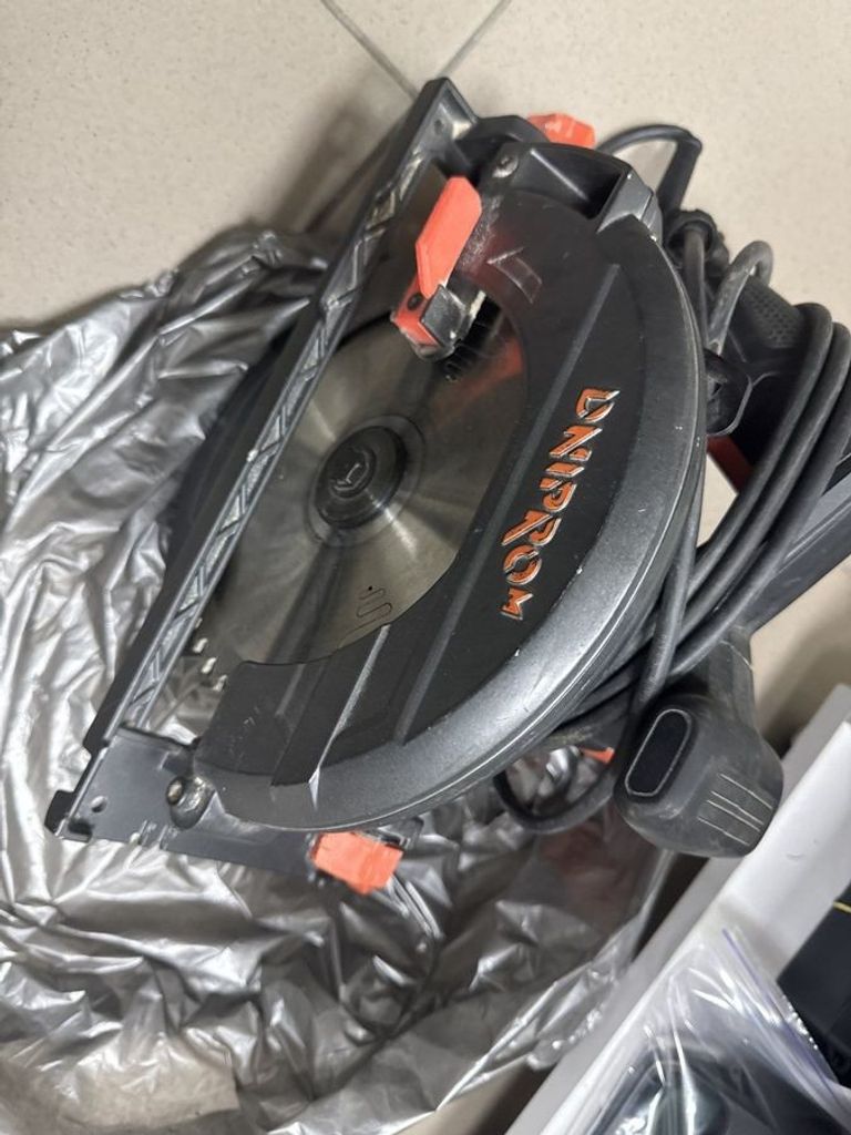 Объявление Dnipro-M cs-185lx Б/У