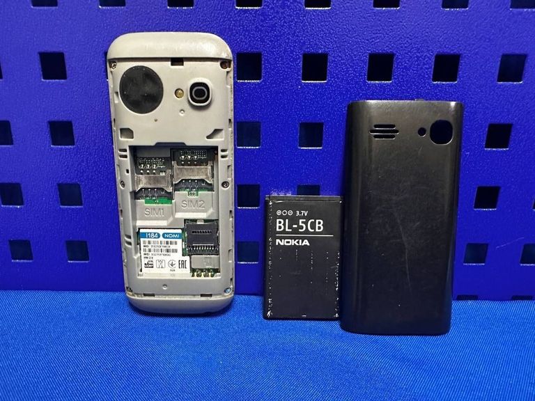 Оголошення Nomi i184 Б/У