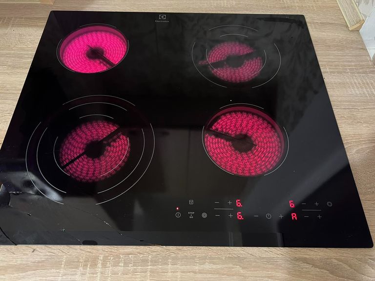 Оголошення Electrolux EHF6343FOK Б/У