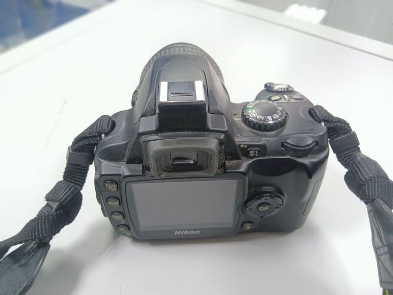 Распродажа Nikon d40x + af-s dx nikkor 18-55mm f/3,5-5,6g2 ed, продавец Техноскарб