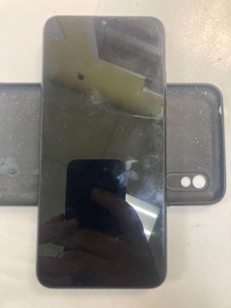 Дешиво Xiaomi redmi 9a 2/32gb с ломбарда