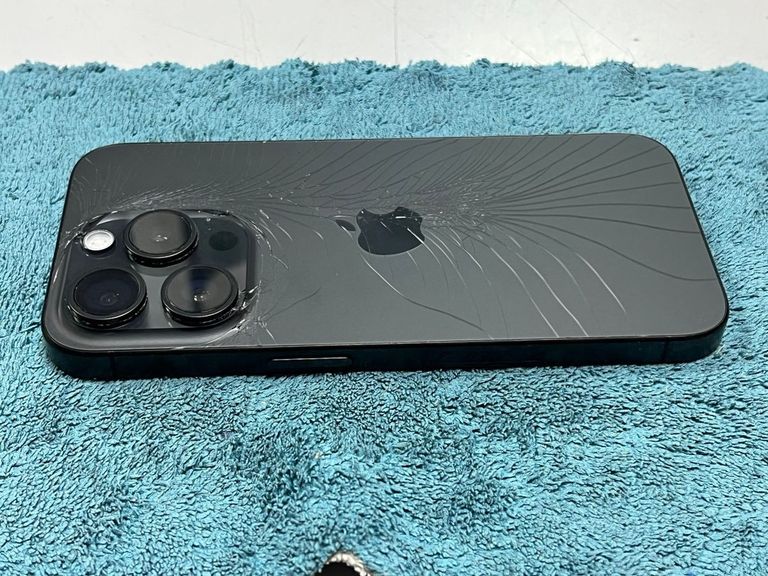 Apple iphone 15 pro 128gb esim Код:01-200850656. Изображение 14