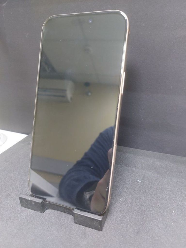 Дешиво Apple iphone 16 pro max 512gb с ломбарда