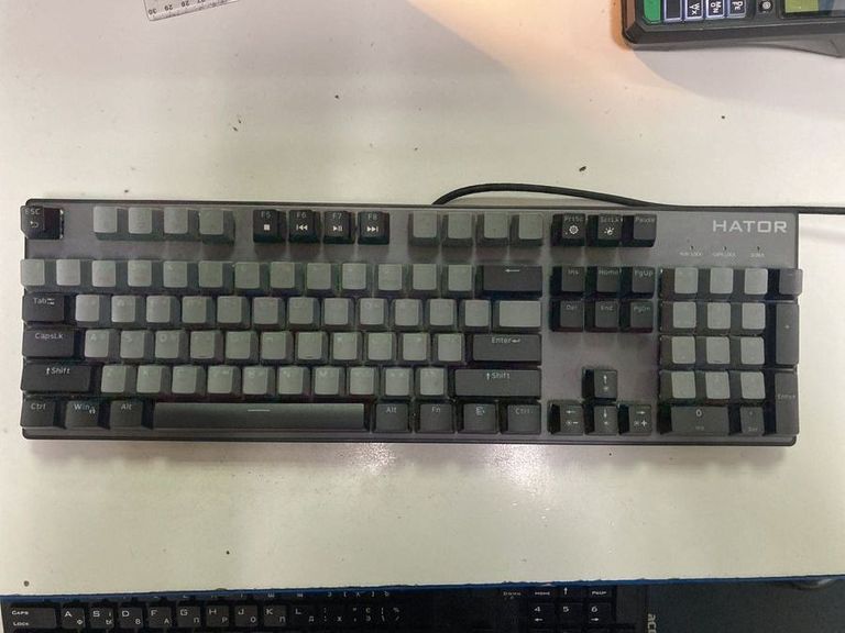 Дешево Hator starfall rainbow origin з ломбарду