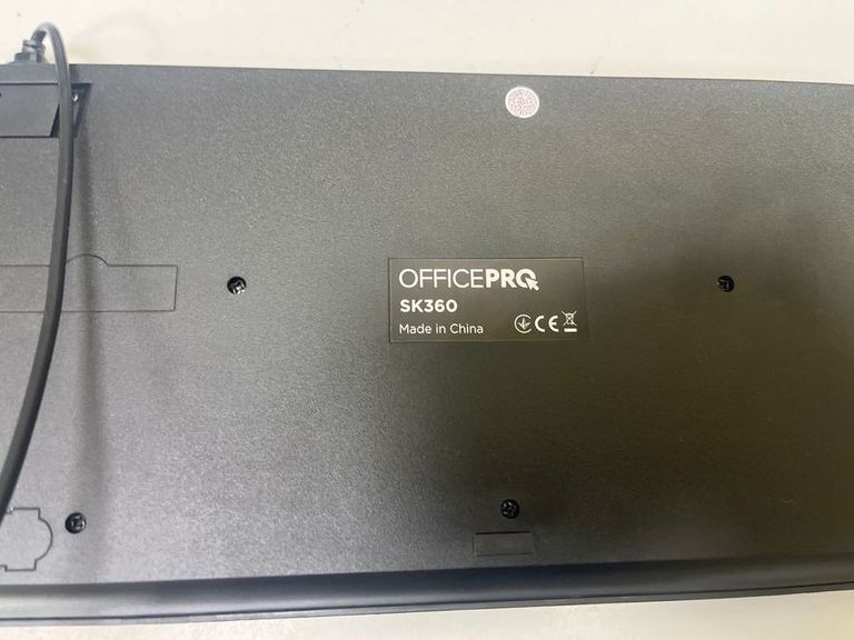 Дешево Officepro SK360 Black з ломбарду
