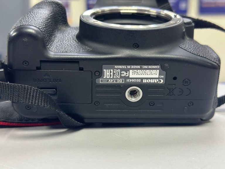 Canon eos 700d + efs 18-55mm macro 0.25m/0.8ft Код:01-200871964. Зображення 9