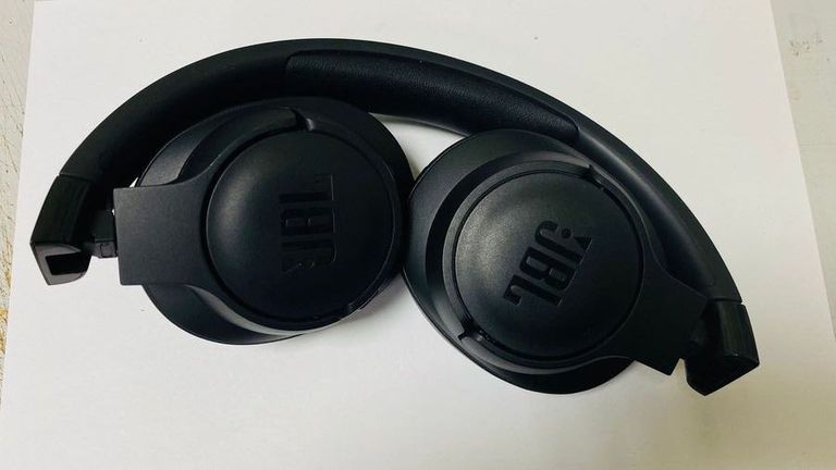 Дешево Jbl tune 720bt з ломбарду