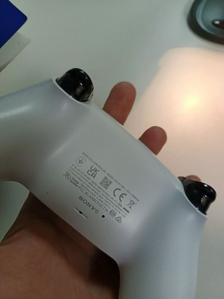 Купити Sony DualSense Black Б/У