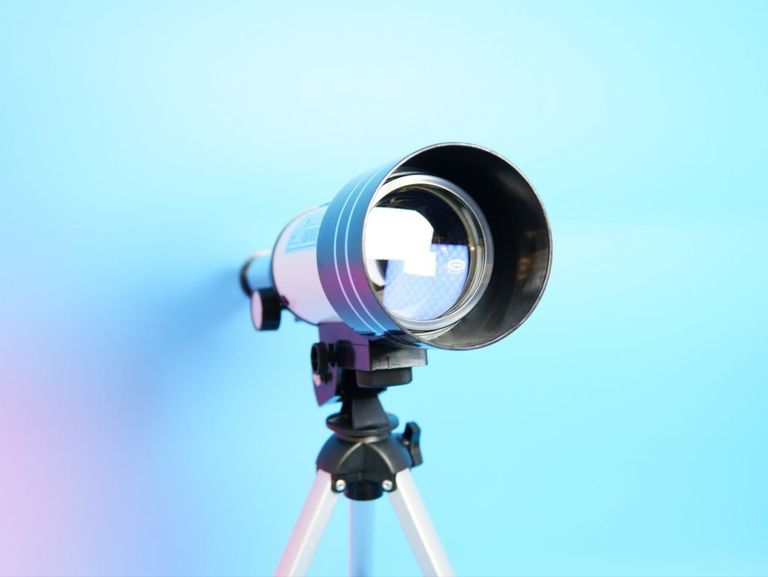 Дешиво Astronomical Telescope F30070M с ломбарда