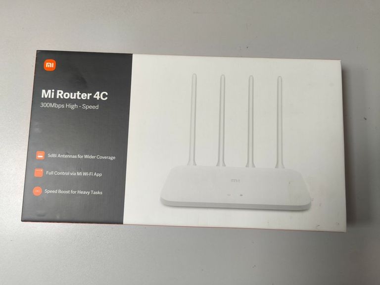 Купити Xiaomi mi wifi router 4c global Б/У