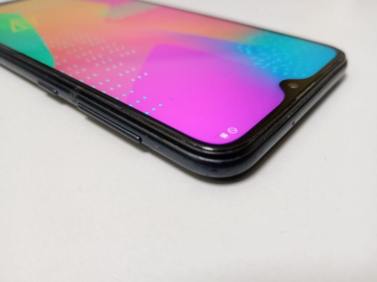 Дешиво Samsung galaxy m10 2/16gb sm-m105g с ломбарда