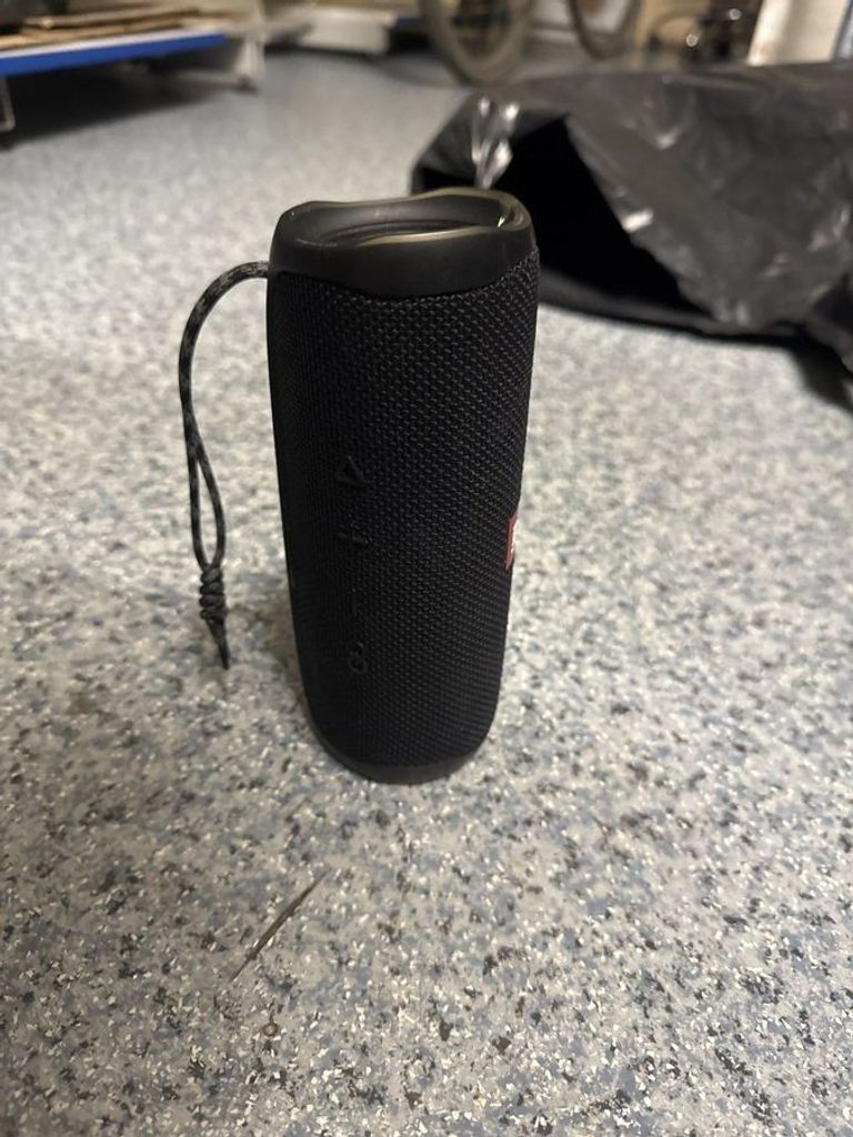 Оголошення Jbl flip 5 Б/У