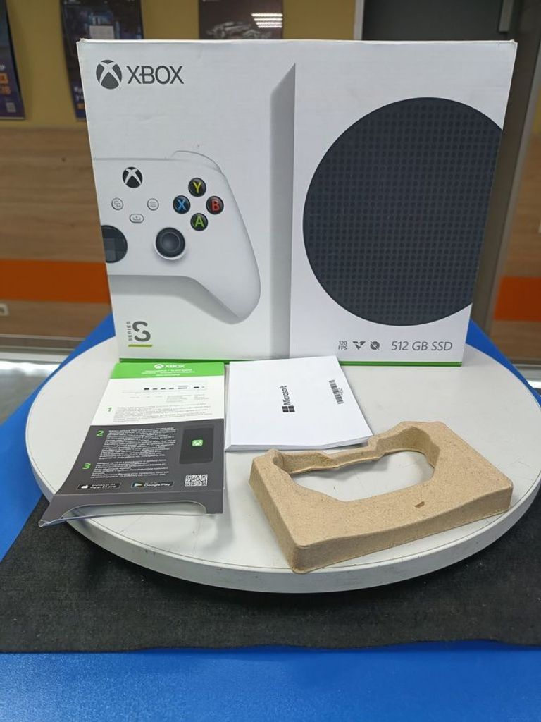 Купити Microsoft xbox series s 512gb Б/У