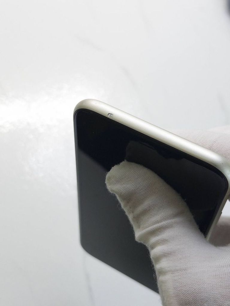 Apple iphone 11 64gb Код:01-200871093. Изображение 12