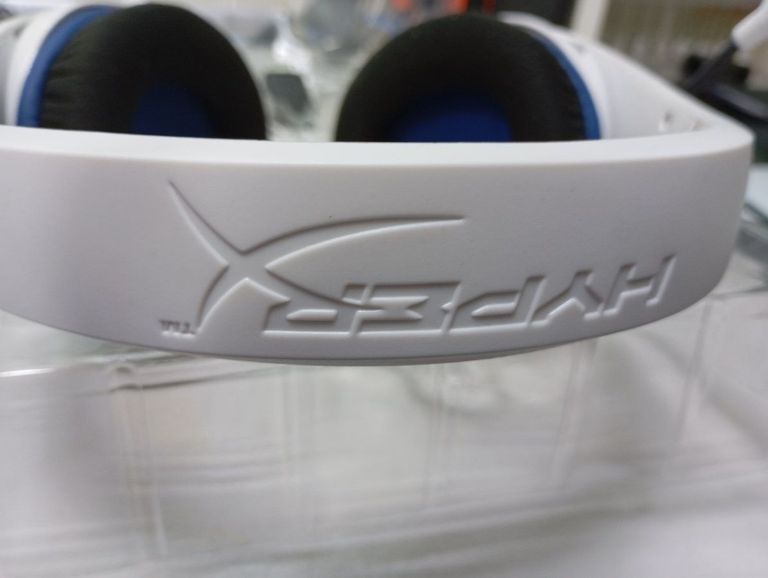 Дешиво Hyperx cloud stinger core wireless gaming headset for playstation с ломбарда