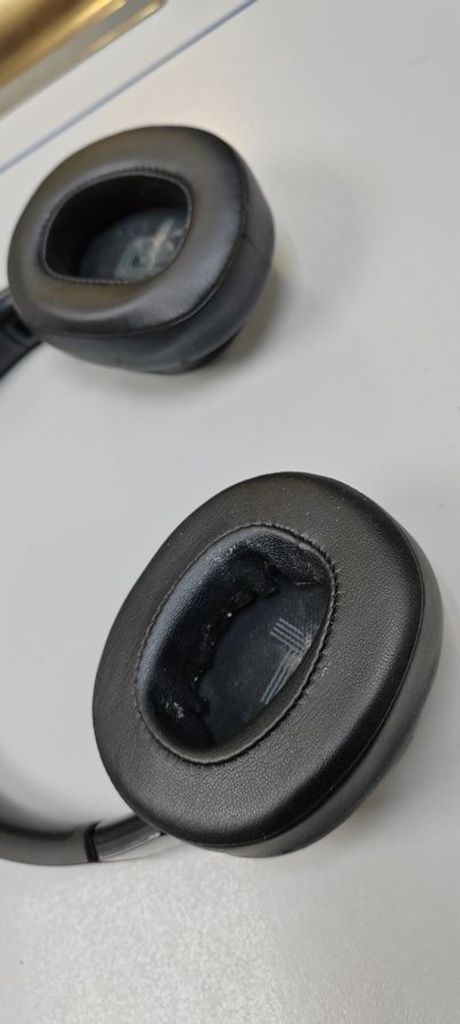 Дешево Jbl tune 720bt з ломбарду