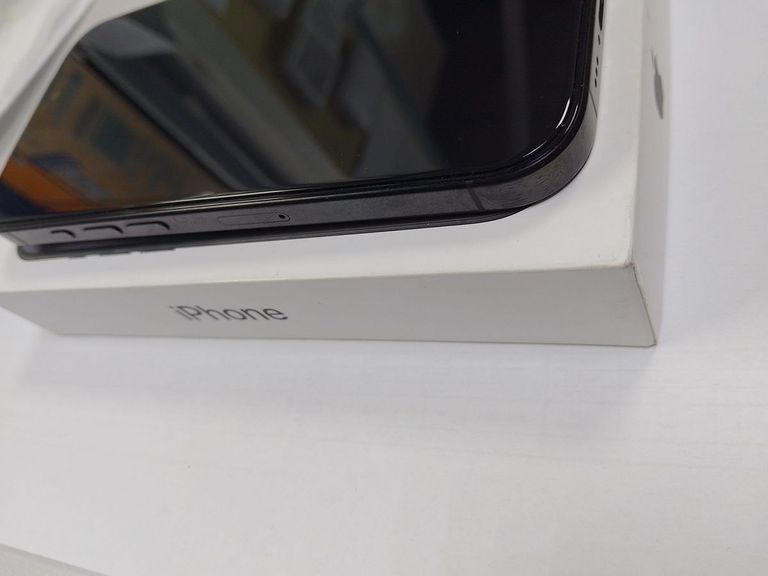 Apple iphone 16 pro 128gb Код:01-200901584. Зображення 6