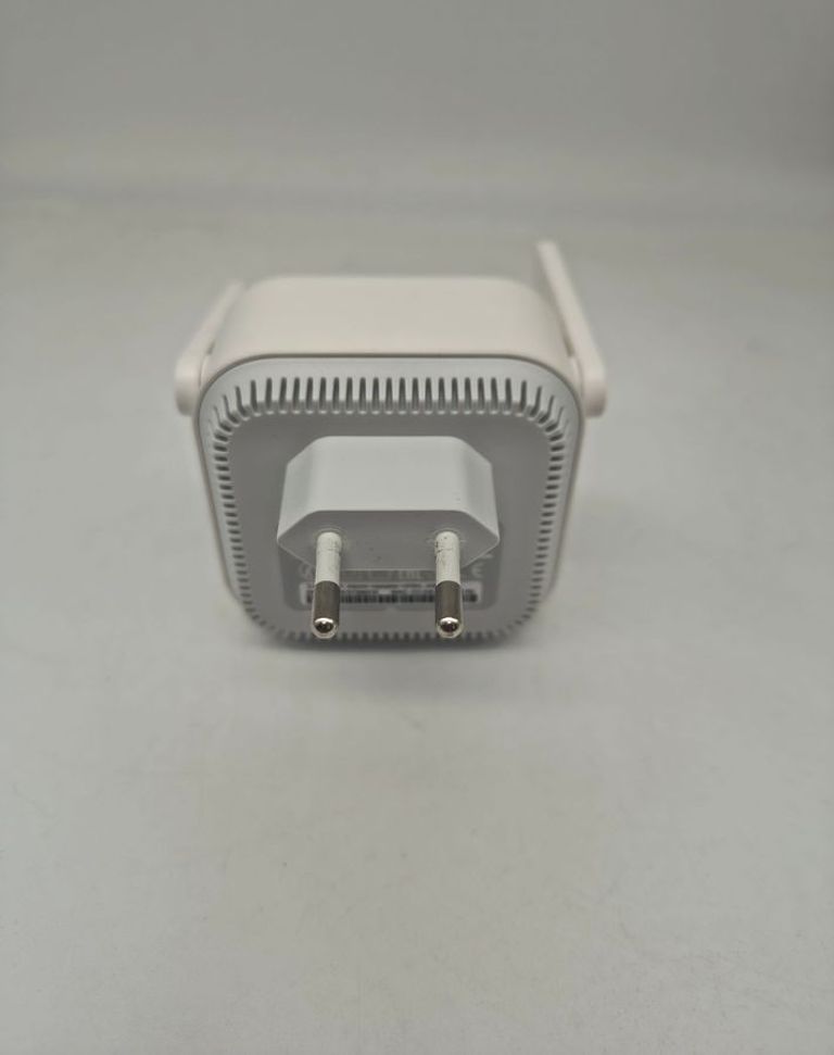 Дешево Xiaomi range extender n300 (dvb4398gl) з ломбарду